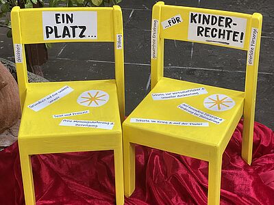 Kinderrechten einen Platz geben, bedeutet der Zukunft einen Platz geben! Denn: die Kinder von heute gestalten morgen unsere Welt! // © Mechtild Lotz, Gemeindereferentin in der "Kugelkirche" Marburg